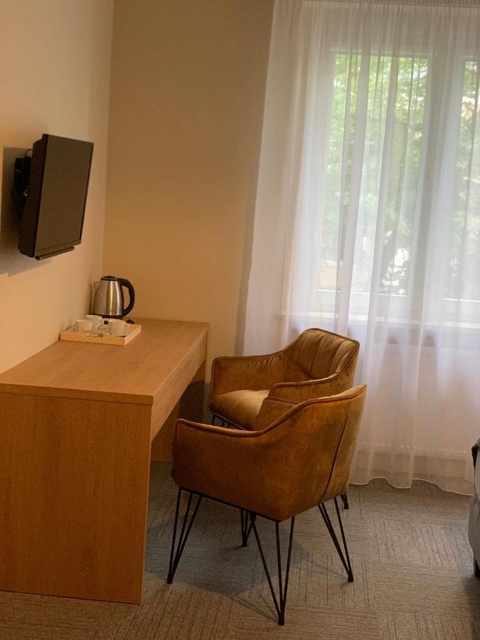 Vesna Rooms Mtp Poznań Exteriör bild