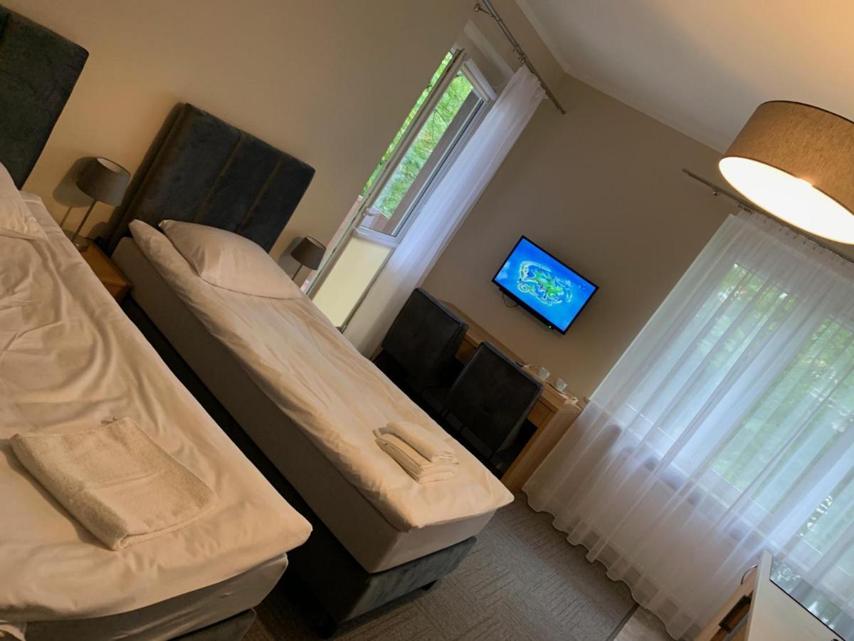 Vesna Rooms Mtp Poznań Exteriör bild