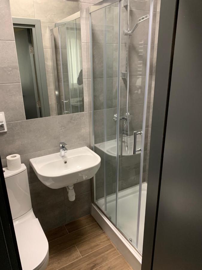 Vesna Rooms Mtp Poznań Exteriör bild